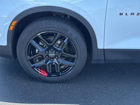 Certified 2020 Chevrolet Blazer LT w/ Redline Edition FWD image 32