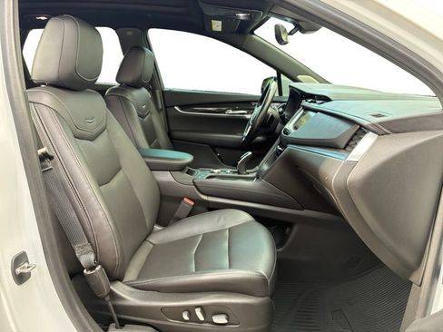 Used 2021 Cadillac XT5 Premium Luxury AWD/4WD image 18