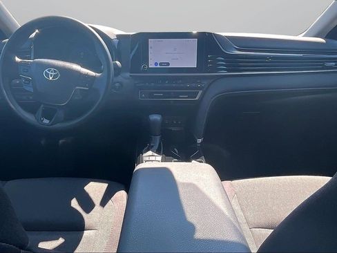 Used 2025 Toyota Camry LE FWD image 14