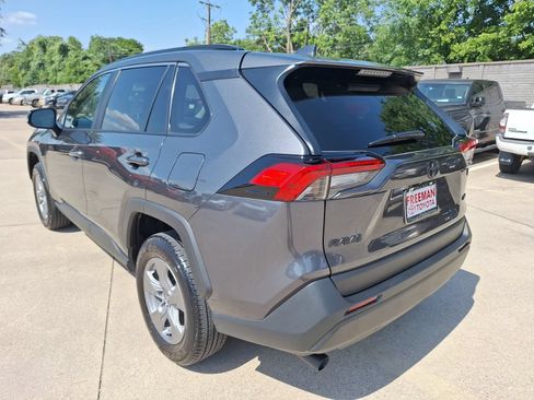 Used 2025 Toyota RAV4 XLE FWD image 4