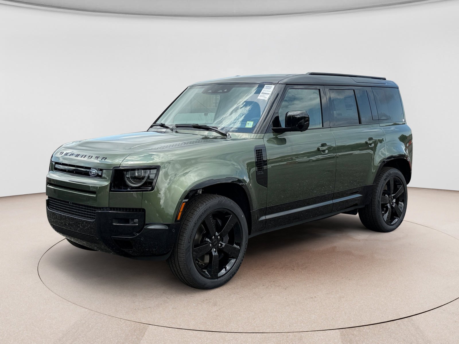 New 2026 Land Rover Defender 110 X-Dynamic SE AWD/4WD image 1