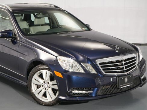 Used 2012 Mercedes-Benz E 350 4MATIC Wagon image 9