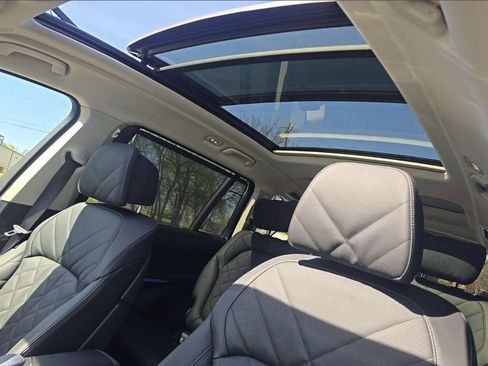 Used 2025 BMW X7 xDrive40i image 6