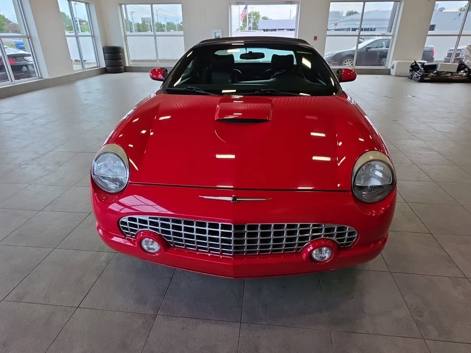 Used 2003 Ford Thunderbird RWD image 2