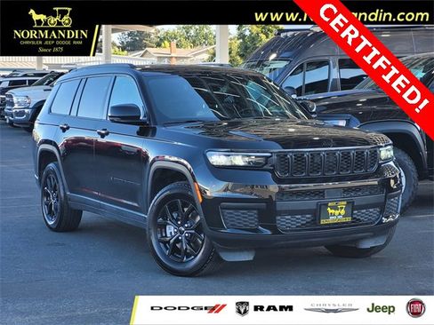 Certified 2024 Jeep Grand Cherokee L Laredo image 1