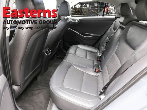 Used 2020 Hyundai Ioniq Limited image 25