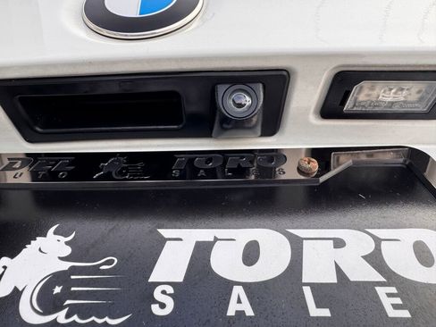 Used 2015 BMW 320i Sedan image 11