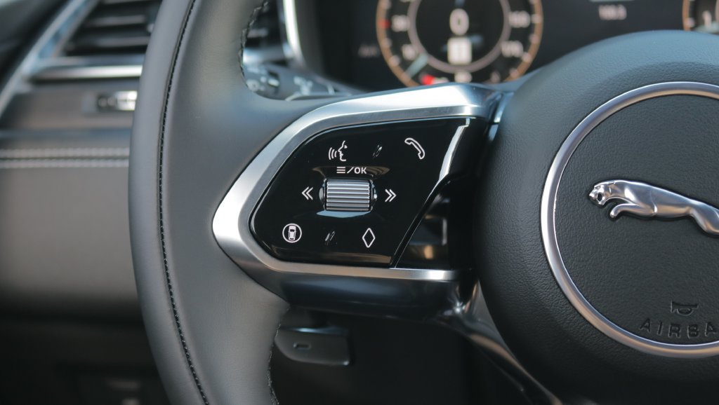New 2026 Jaguar F-PACE R-Dynamic S AWD/4WD image 19