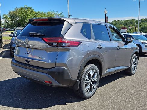 Certified 2023 Nissan Rogue SV image 6