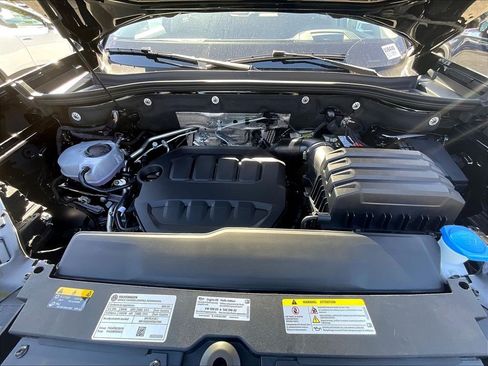 New 2026 Volkswagen Atlas SEL Premium R-Line AWD/4WD image 16