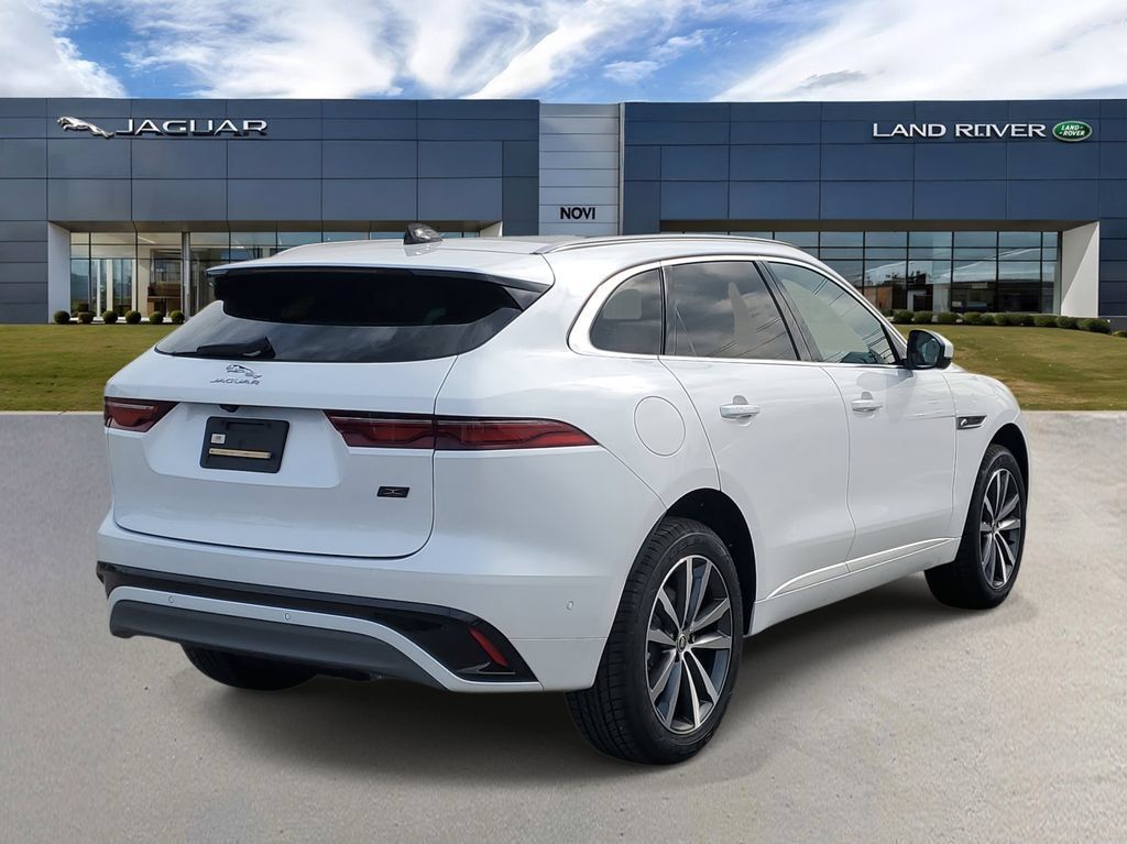 New 2026 Jaguar F-PACE R-Dynamic S AWD/4WD image 3