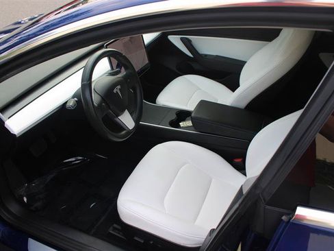 Used 2018 Tesla Model 3 Long Range AWD/4WD image 8