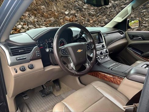 Used 2018 Chevrolet Tahoe Premier image 13
