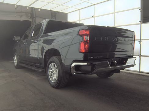 Used 2020 Chevrolet Silverado 1500 LT image 13
