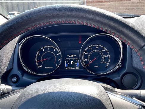 Used 2024 Mitsubishi Outlander Sport LE AWD/4WD image 19