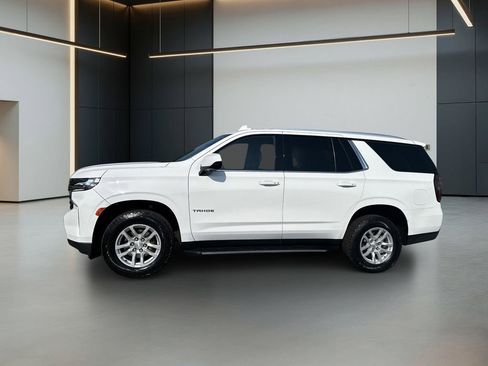 Used 2021 Chevrolet Tahoe LS RWD image 2