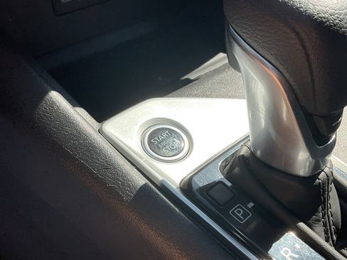Used 2024 Nissan Altima 2.5 SV FWD image 22