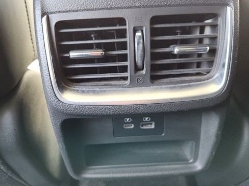 Used 2022 INFINITI QX50 Luxe image 11