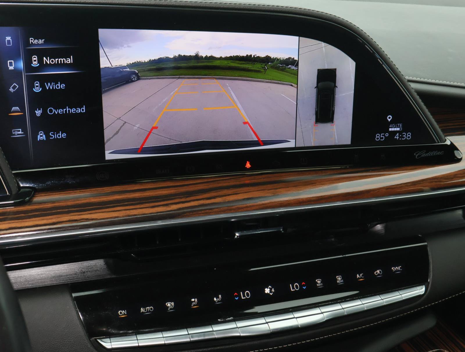 Used 2024 Cadillac Escalade Premium Luxury RWD image 29