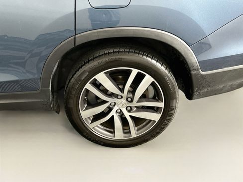Used 2018 Honda Pilot Elite image 11
