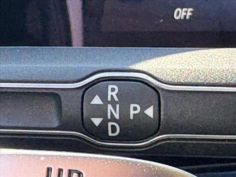 New 2026 Mercedes-Benz GLE 63 AMG S image 11