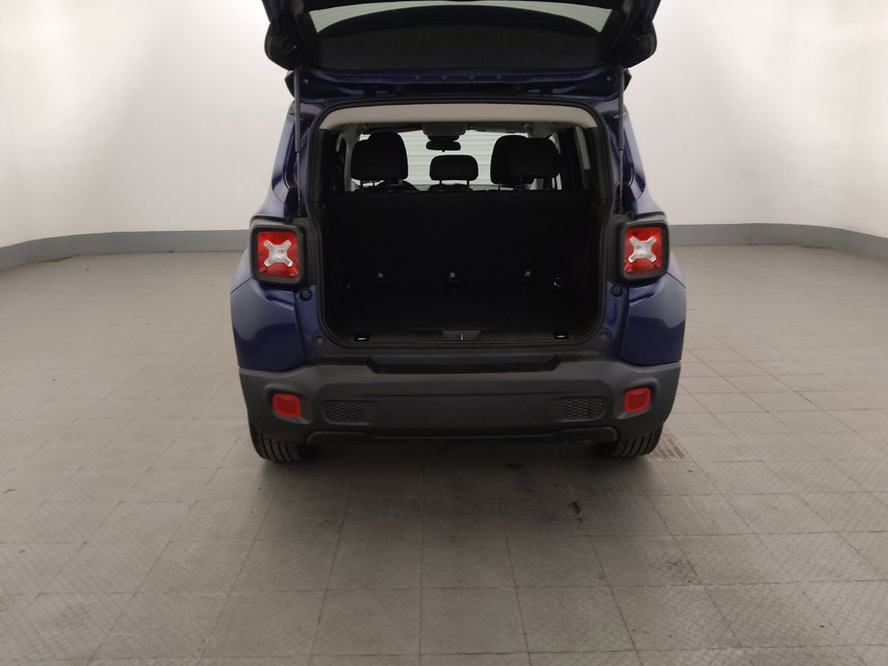 Used 2020 Jeep Renegade Sport w/ Sport Appearance Group FWD image 29