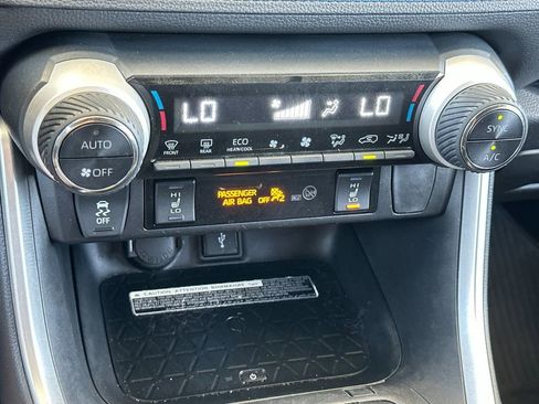 Used 2020 Toyota RAV4 XSE AWD/4WD image 20