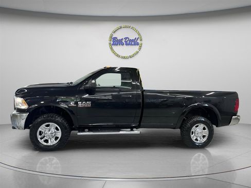 Used 2015 RAM 3500 Tradesman w/ Chrome Appearance Group AWD/4WD image 2
