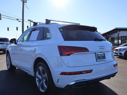 Used 2022 Audi Q5 2.0T Prestige image 3