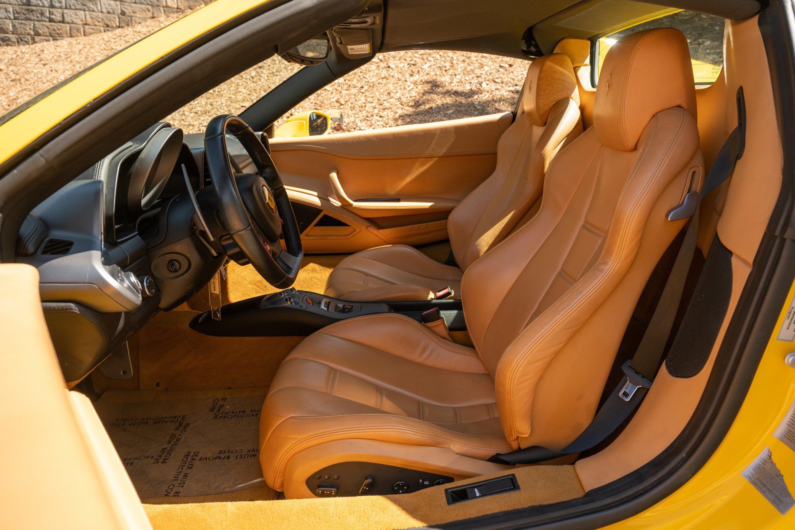 Used 2014 Ferrari 458 Spider RWD image 27