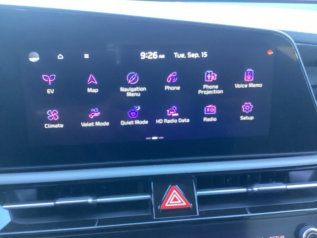 Certified 2023 Kia Niro Wind w/ Wind Preserve Package FWD image 23