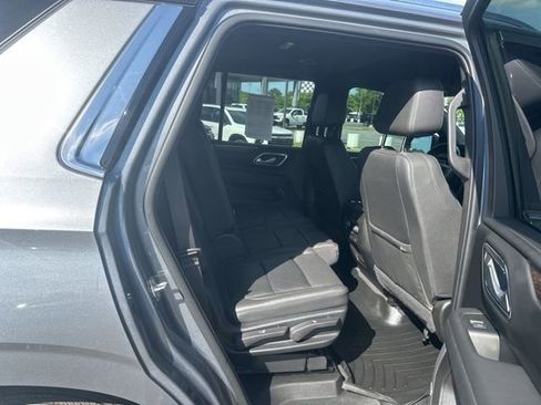 Used 2022 Chevrolet Tahoe LT w/ Luxury Package AWD/4WD image 33