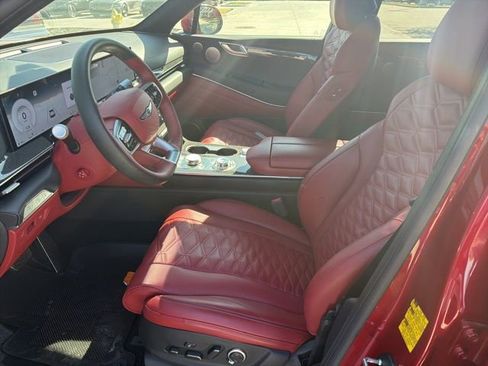 Used 2025 Genesis GV80 3.5T e-SC image 7