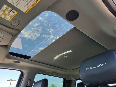 New 2025 Ford F250 Lariat w/ Lariat Ultimate Package image 19