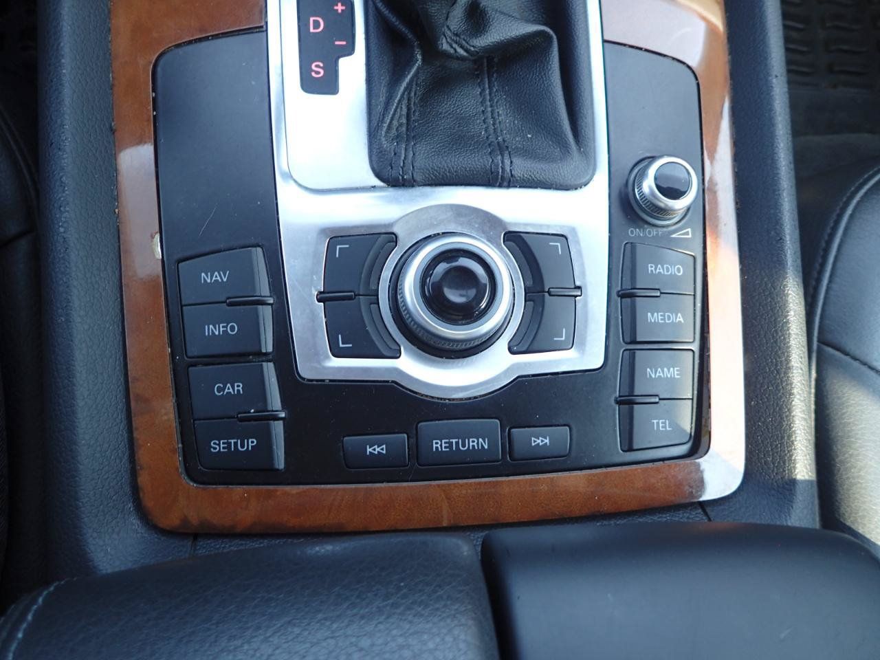 Used 2011 Audi Q7 TDI Premium Plus AWD/4WD image 24