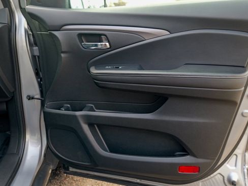 Used 2021 Honda Ridgeline RTL image 37