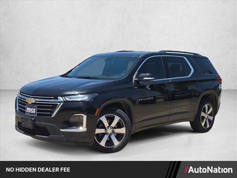 Used 2023 Chevrolet Traverse LT w/ LT Premium Package FWD image 1