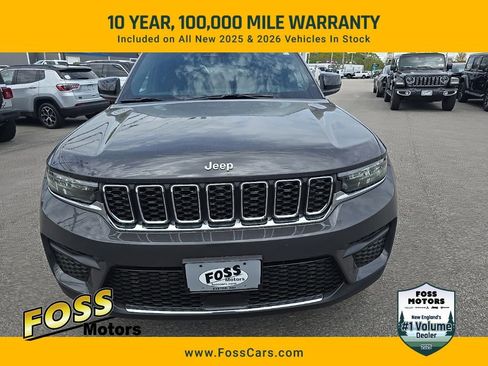 New 2025 Jeep Grand Cherokee Laredo X image 2