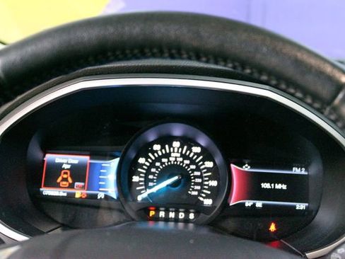 Used 2020 Ford Edge SEL w/ Convenience Package AWD/4WD image 18