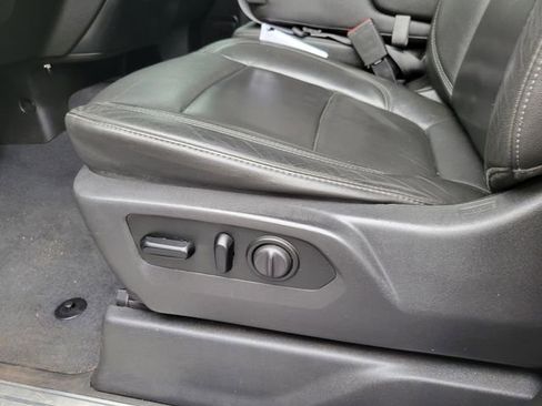 Used 2019 Chevrolet Silverado 1500 LT w/ All-Star Edition image 10