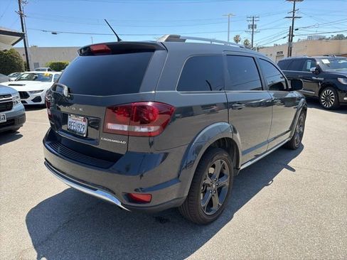 Used 2018 Dodge Journey Crossroad FWD image 7