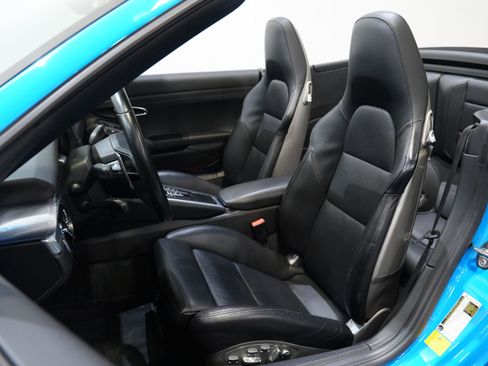 Used 2017 Porsche 911 Carrera S image 26