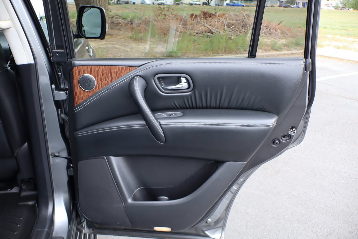 Used 2019 Nissan Armada Platinum AWD/4WD image 27