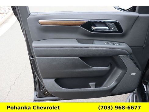 New 2026 Chevrolet Suburban High Country AWD/4WD image 20