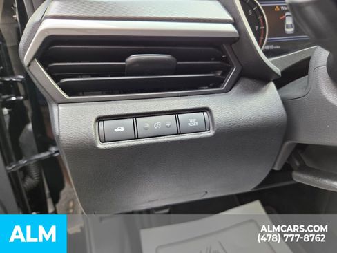 Used 2025 Nissan Altima 2.5 SR FWD image 25