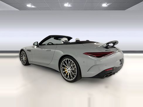 New 2026 Mercedes-Benz SL 63 AMG 4MATIC image 3