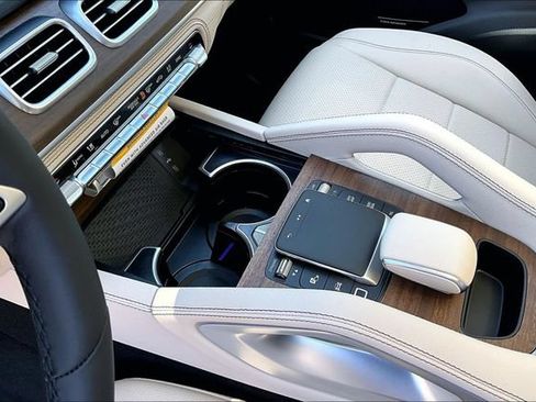 New 2026 Mercedes-Benz GLE 350 4MATIC image 11