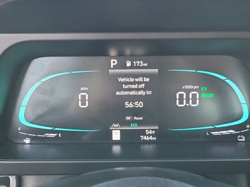 Certified 2025 Hyundai Elantra Blue image 10