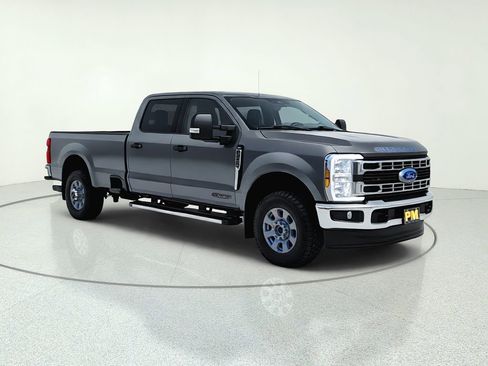 Used 2024 Ford F350 XLT w/ 360-Degree Camera Package AWD/4WD image 1