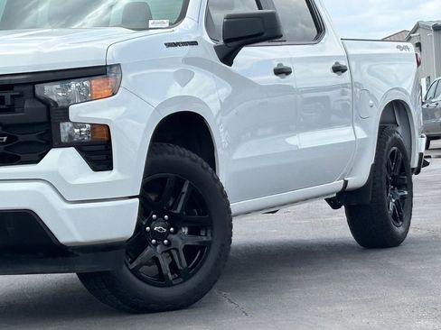 Used 2024 Chevrolet Silverado 1500 Custom w/ Dark Appearance Package AWD/4WD image 3